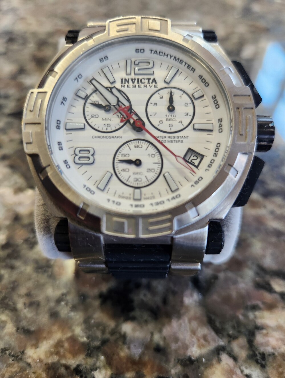 🔥HOT DEAL🔥 Black and Silver Men's Invicta Reserve Watch